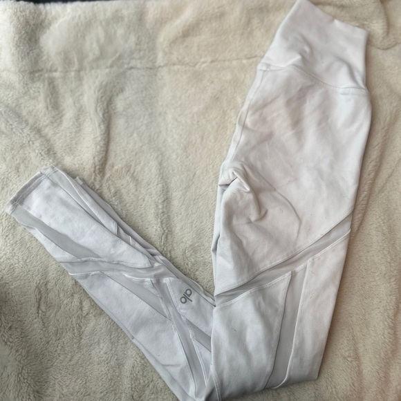 Alo epic mesh high waisted leggings - Picture 6 of 6